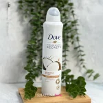 اسپری بدن ضد تعریق داو dove مدل NOURISHING SECRETS با رایحه نارگیل و یاس